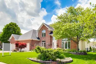 2615 Saddlebrook Dr, Naperville, IL 60564 - Photo 1