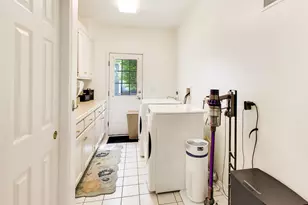 2615 Saddlebrook Dr, Naperville, IL 60564 - Photo 13
