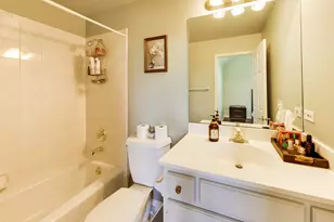 2615 Saddlebrook Dr, Naperville, IL 60564 - Photo 19