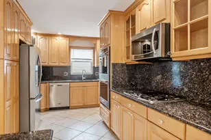 4405 N Redwood Dr, Norridge, IL 60706 - Photo 9