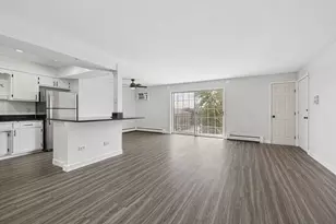 7112 99th St, Chicago Ridge, IL 60415 - Photo 3