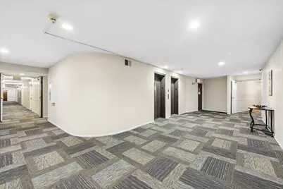 3350 N Carriageway Drive #303, Arlington Heights, IL 60004 - Photo 17