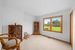 460 E Railroad Ave, Leland, IL 60531 - Photo 13