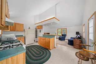 460 E Railroad Ave, Leland, IL 60531 - Photo 9