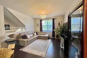 8537 Grove St, Morton Grove, IL 60053 - Photo 5