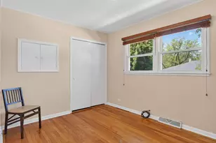 3873 Brummel St, Skokie, IL 60076 - Photo 21