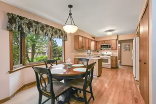8255 W 138th St, Orland Park, IL 60462 - Photo 13