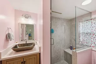 515 Oak St, Elgin, IL 60123 - Photo 9