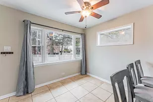 4856 Howard St, Skokie, IL 60077 - Photo 15