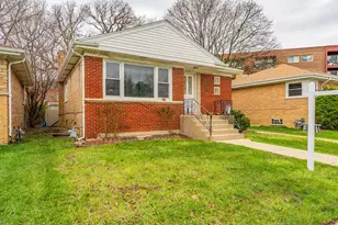 4856 Howard St, Skokie, IL 60077 - Photo 3