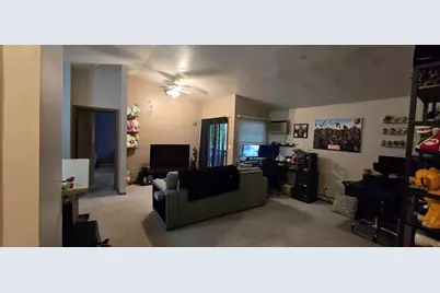 1347 Cunat Court #2D, Lake in the Hills, IL 60156 - Photo 3