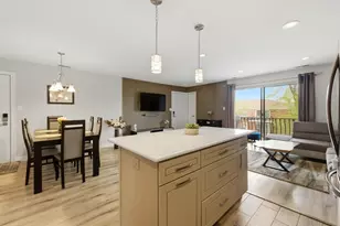 [Address not provided], Chicago Ridge, IL 60415 - Photo 5