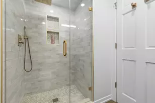 [Address not provided], Chicago Ridge, IL 60415 - Photo 9