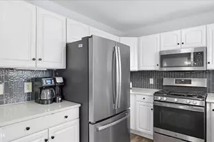 18175 Folker Rd, Morrison, IL 61270 - Photo 9
