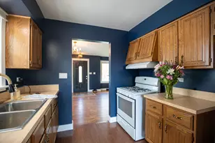 510 N Fairview Ave, Mount Prospect, IL 60056 - Photo 5
