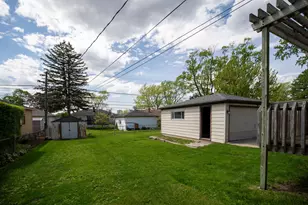 510 N Fairview Ave, Mount Prospect, IL 60056 - Photo 25