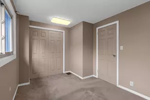 179 N Hampshire Ave, Elmhurst, IL 60126 - Photo 15