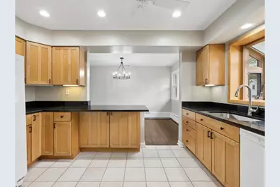 619 Rockland Avenue, Lake Bluff, IL 60044 - Photo 7