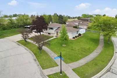 549 Willow Lane, Beecher, IL 60401 - Photo 5