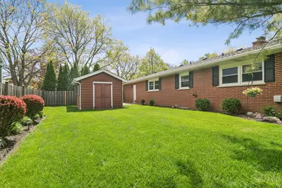 1600 E Linden Lane, Mount Prospect, IL 60056 - Photo 29