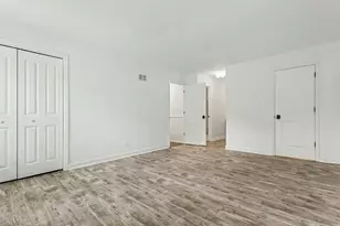 152 Lorraine Dr, Lake Zurich, IL 60047 - Photo 19