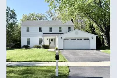 152 Lorraine Drive, Lake Zurich, IL 60047 - Photo 1