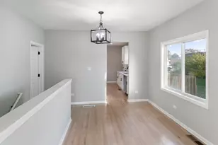 505 Greenbay Ave, Calumet City, IL 60409 - Photo 9