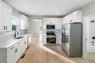 505 Greenbay Ave, Calumet City, IL 60409 - Photo 3