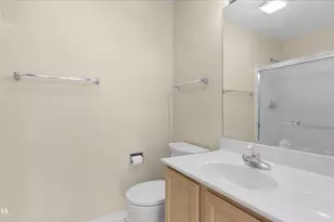1660 Grove Ave, Schaumburg, IL 60193 - Photo 19