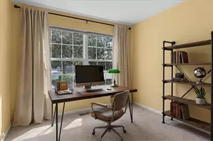 1660 Grove Ave, Schaumburg, IL 60193 - Photo 17