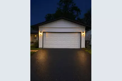 72 Braemar Drive, Elk Grove Village, IL 60007 - Photo 3
