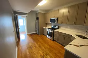 2323 W Fullerton Ave, Chicago, IL 60647 - Photo 13