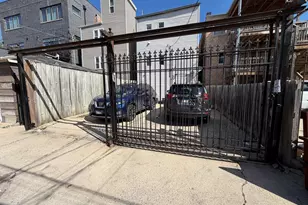 2323 W Fullerton Ave, Chicago, IL 60647 - Photo 3