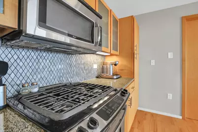 301 N Neil Street #711, Champaign, IL 61820 - Photo 13