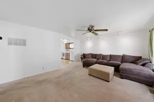 8871 S Beck Pl, Hometown, IL 60456 - Photo 7