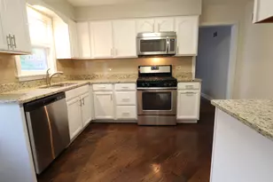 817 Rowe Ave, Park Ridge, IL 60068 - Photo 17