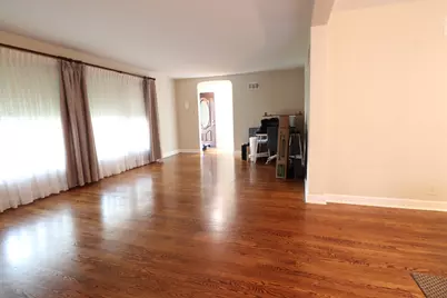 817 Rowe Avenue, Park Ridge, IL 60068 - Photo 13