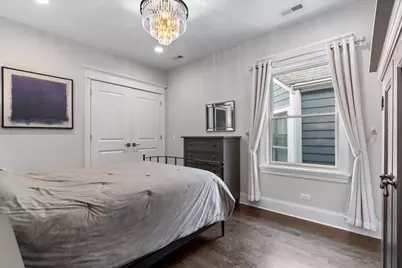 1924 W Farragut Avenue, Chicago, IL 60640 - Photo 45