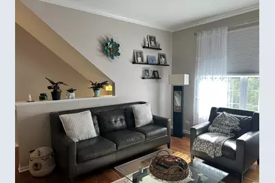 172 N East River Road #R, Des Plaines, IL 60016 - Photo 5