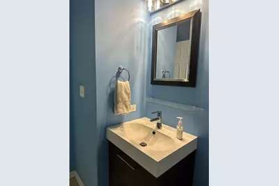 172 N East River Road #R, Des Plaines, IL 60016 - Photo 17