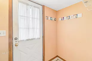 150 E Mill St, Wauconda, IL 60084 - Photo 13