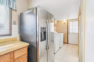 150 E Mill St, Wauconda, IL 60084 - Photo 9
