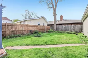 150 E Mill St, Wauconda, IL 60084 - Photo 25