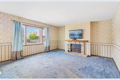 150 E Mill Street, Wauconda, IL 60084 - Photo 3