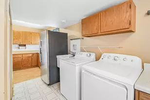 150 E Mill St, Wauconda, IL 60084 - Photo 11