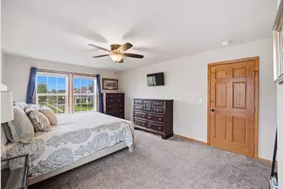 1917 Constitution Street, Sycamore, IL 60178 - Photo 29