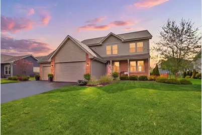 1917 Constitution Street, Sycamore, IL 60178 - Photo 5