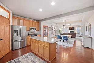 1917 Constitution St, Sycamore, IL 60178 - Photo 17