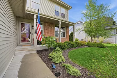 1917 Constitution Street, Sycamore, IL 60178 - Photo 3