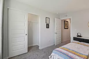 2150 Sand Hill Ct, Joliet, IL 60435 - Photo 15